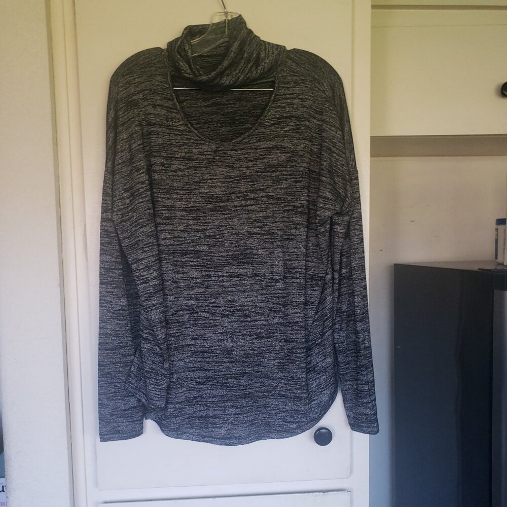 Rag & Bone Turtleneck Open Top Size Med